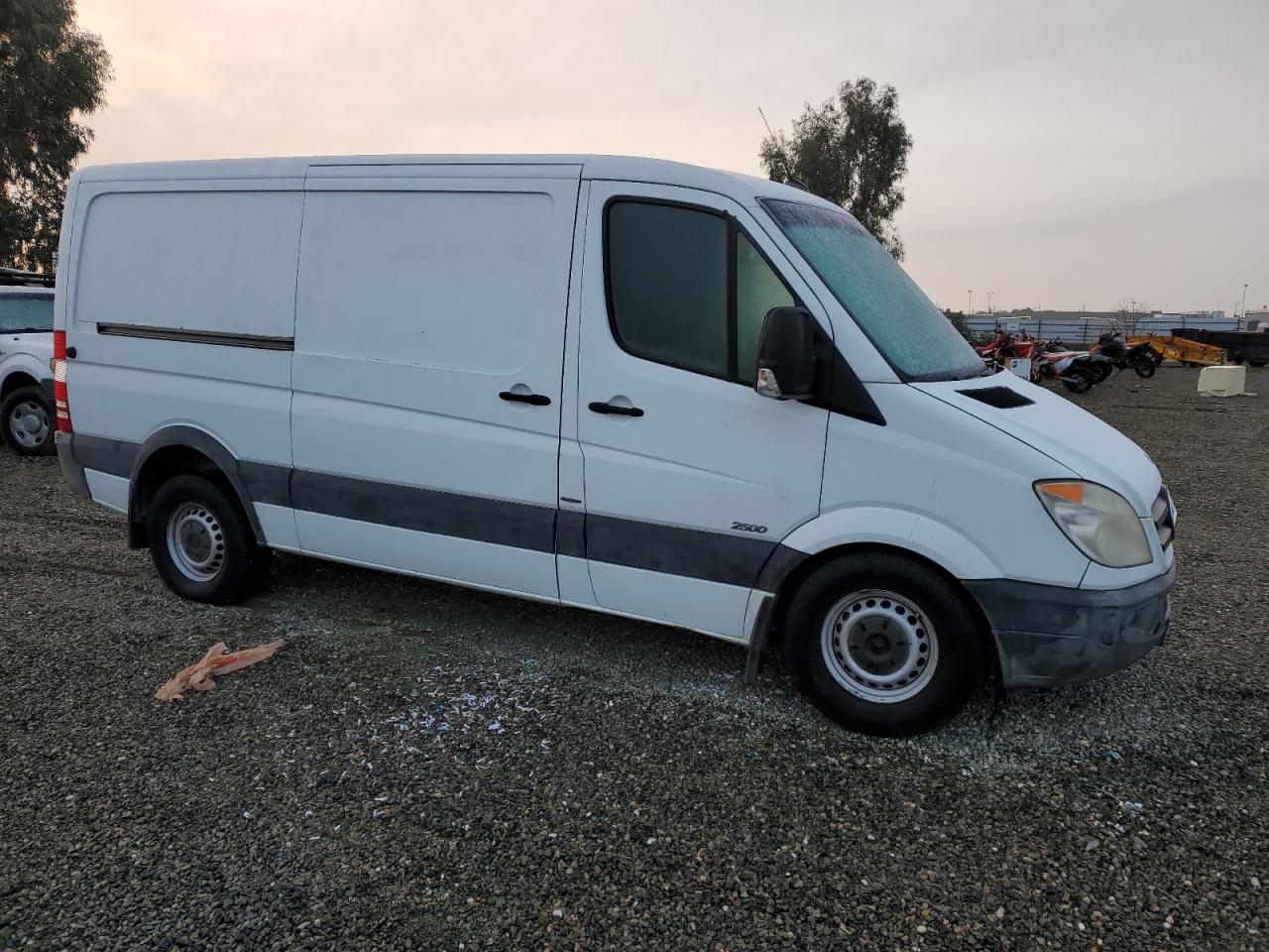 Lot #3024697611 2012 MERCEDES-BENZ SPRINTER 2