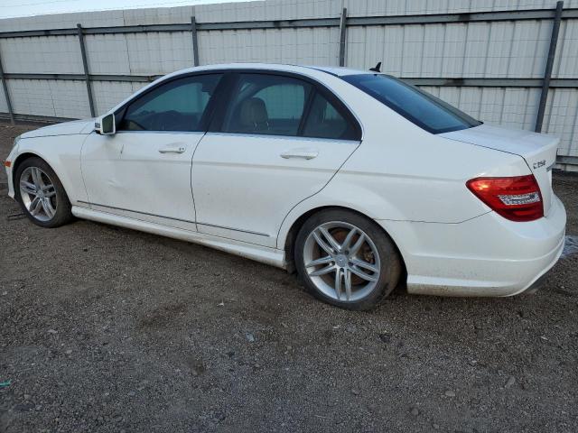 VIN WDDGF4HB5DG134659 2013 MERCEDES-BENZ C-CLASS no.2