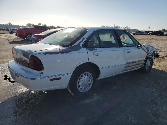 OLDSMOBILE 88 BASE 1996 white  gas 1G3HN52KXT4800284 photo #4