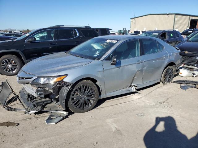 TOYOTA CAMRY SE 2020 silver  gas 4T1G11AK9LU917464 photo #1