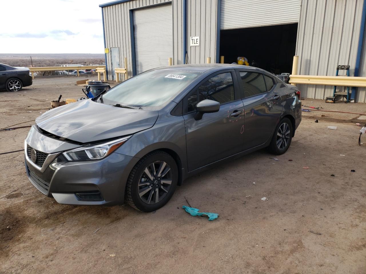 NISSAN VERSA SV