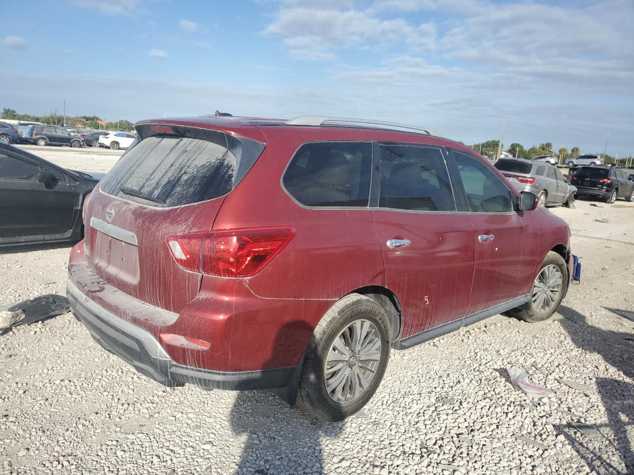 Lot #3031531819 2017 NISSAN PATHFINDER