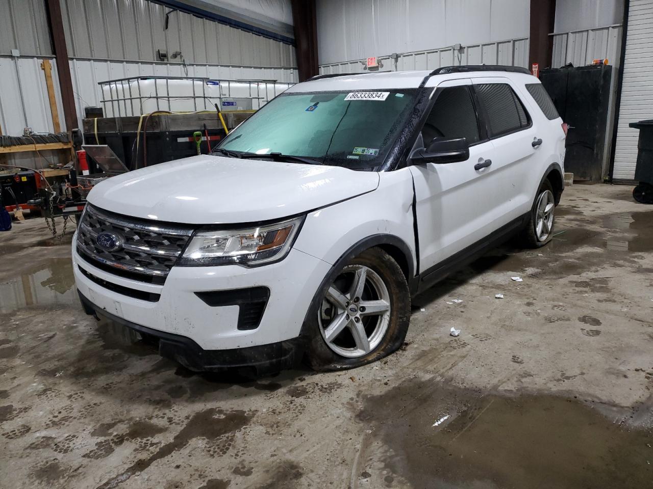  Salvage Ford Explorer