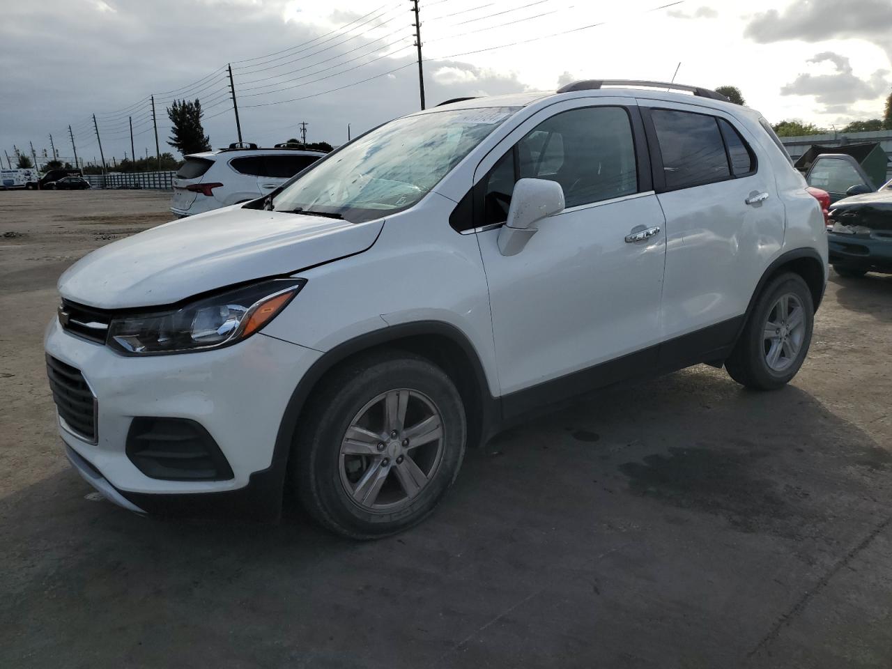 Lot #3024437550 2017 CHEVROLET TRAX 1LT