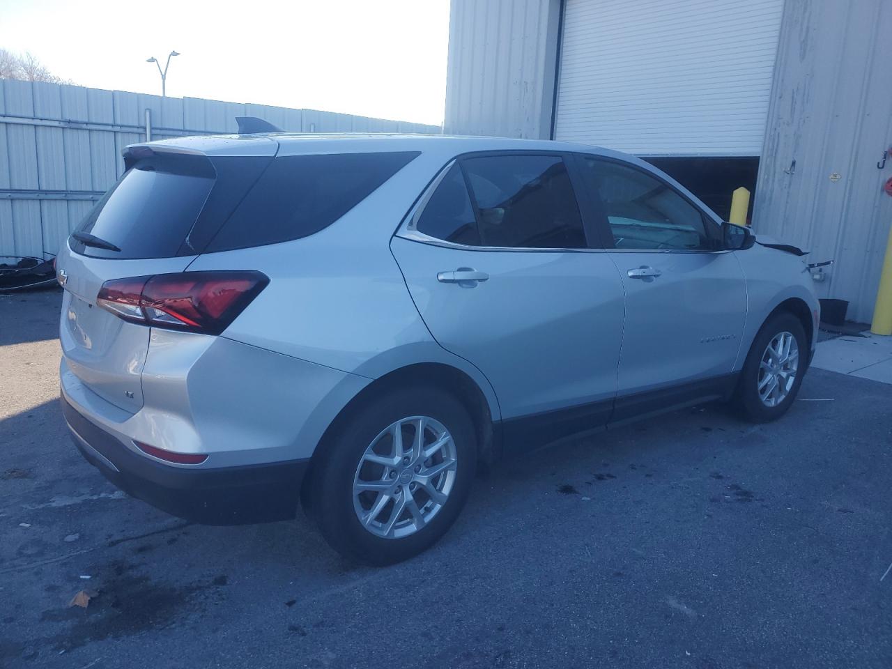 Lot #3030566881 2022 CHEVROLET EQUINOX LT