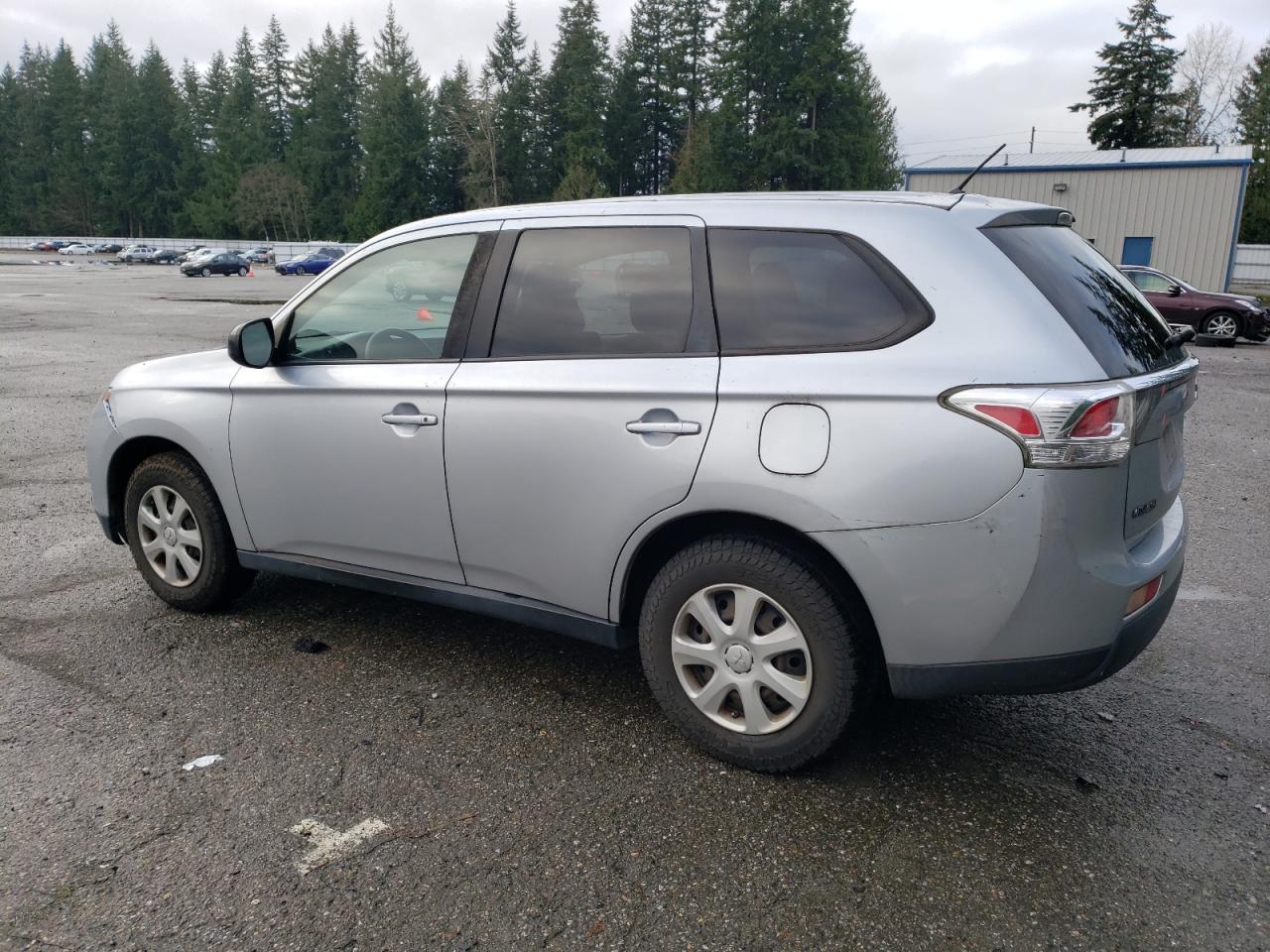 Lot #3048289723 2014 MITSUBISHI OUTLANDER