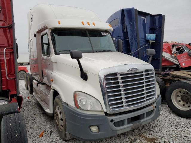 FREIGHTLINER CASCADIA 1 2011 white tractor diesel 1FUJGLDR8BSAZ3685 photo #1