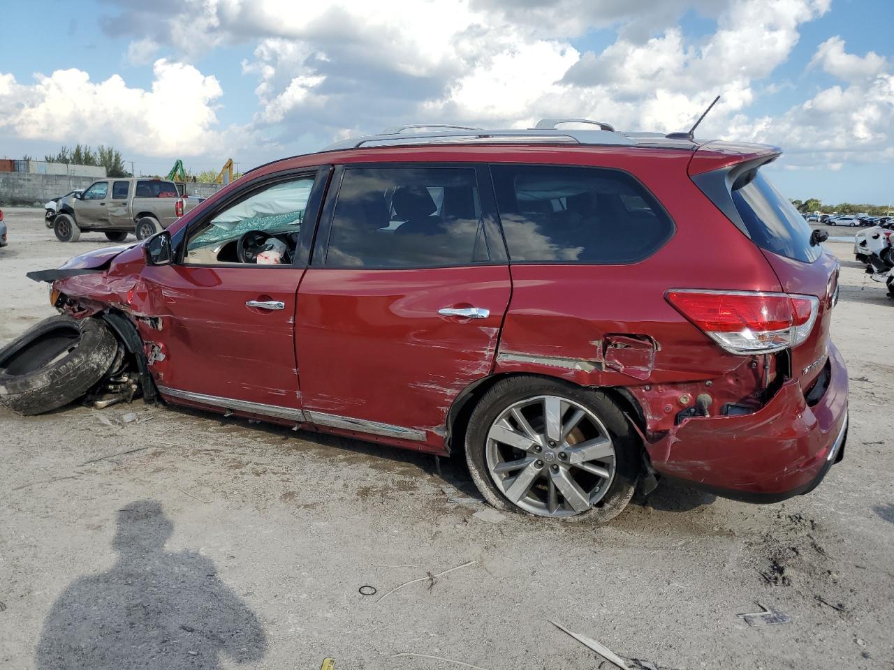 Lot #3048531921 2016 NISSAN PATHFINDER