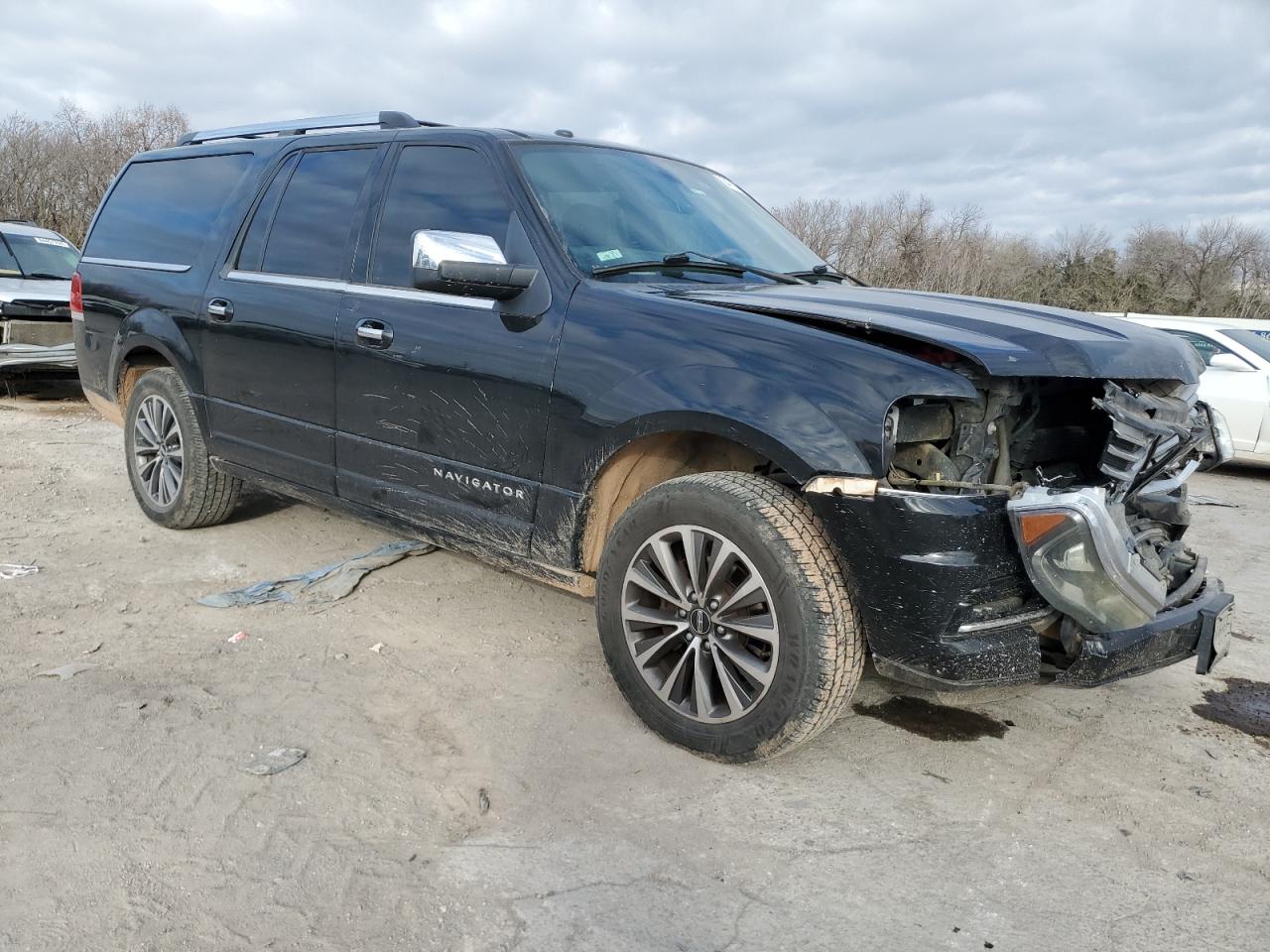 Lot #3030830528 2015 LINCOLN NAVIGATOR