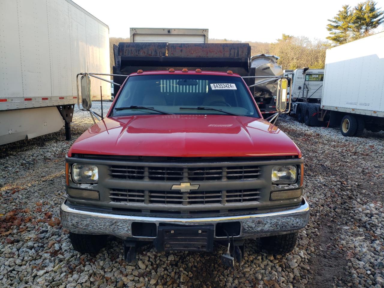 Lot #3031821999 2000 CHEVROLET GMT-400 K3