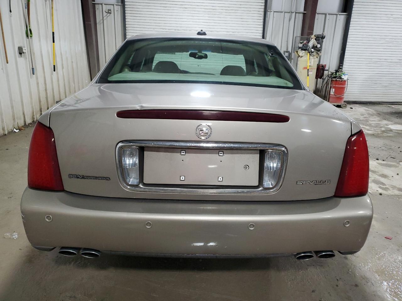 Lot #3033360873 2003 CADILLAC DEVILLE