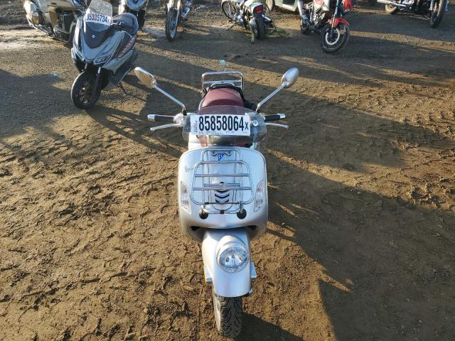 2016 VESPA GTS 300 SU ZAPM459L7G5300274