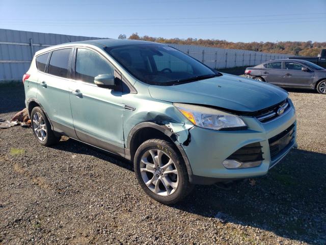 VIN 1FMCU9H91DUA35889 2013 FORD ESCAPE no.4