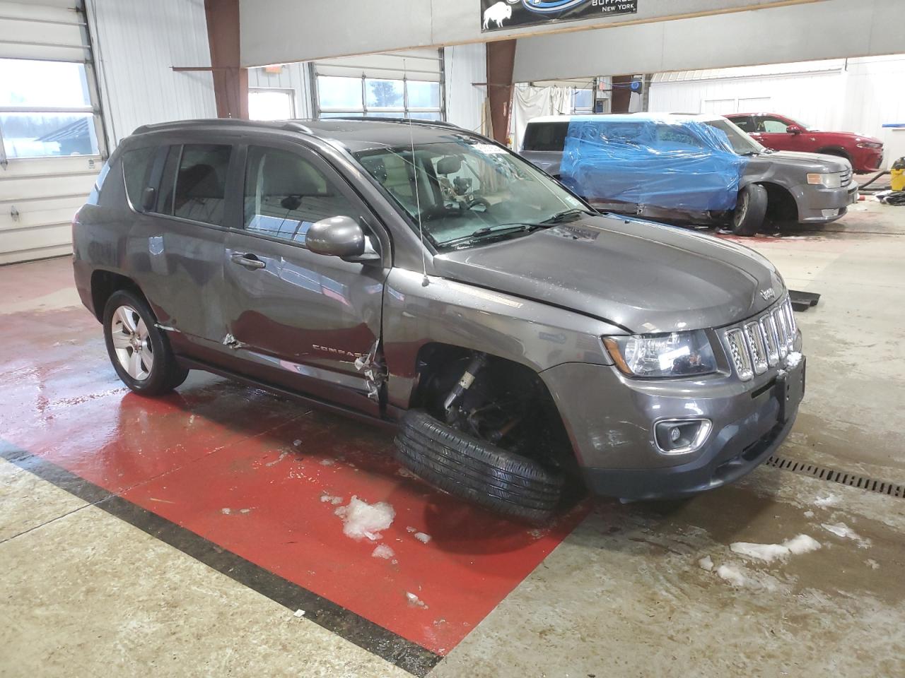 Lot #3034423787 2015 JEEP COMPASS LA