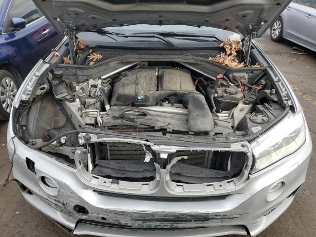 VIN 5UXKR0C58F0K57212 2015 BMW X5 no.12