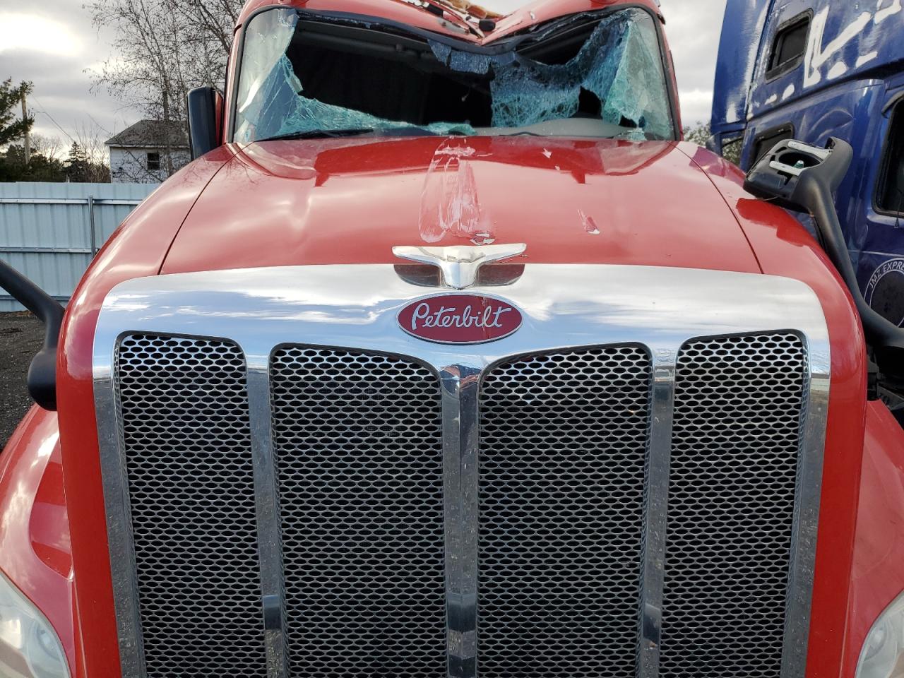 Lot #3029348732 2020 PETERBILT 579