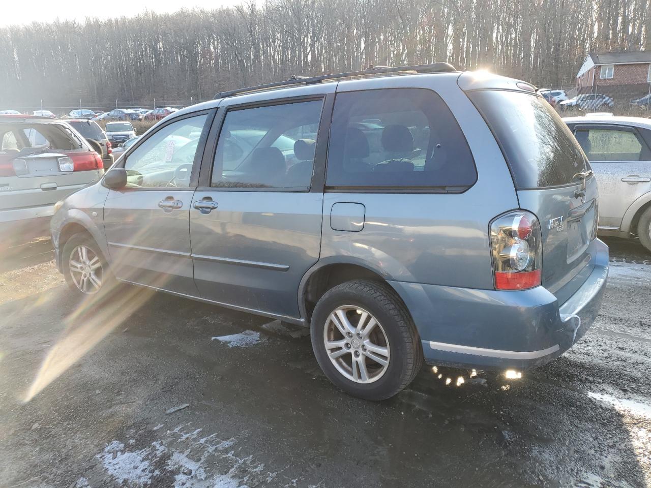 Lot #3034643397 2004 MAZDA MPV WAGON