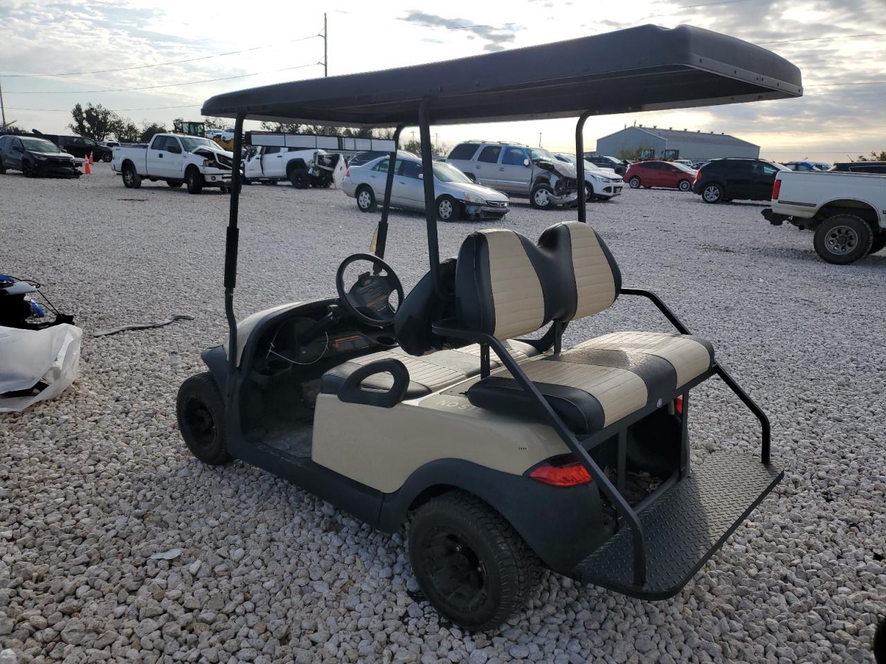 Lot #3031884411 2012 OTHER GOLF CART