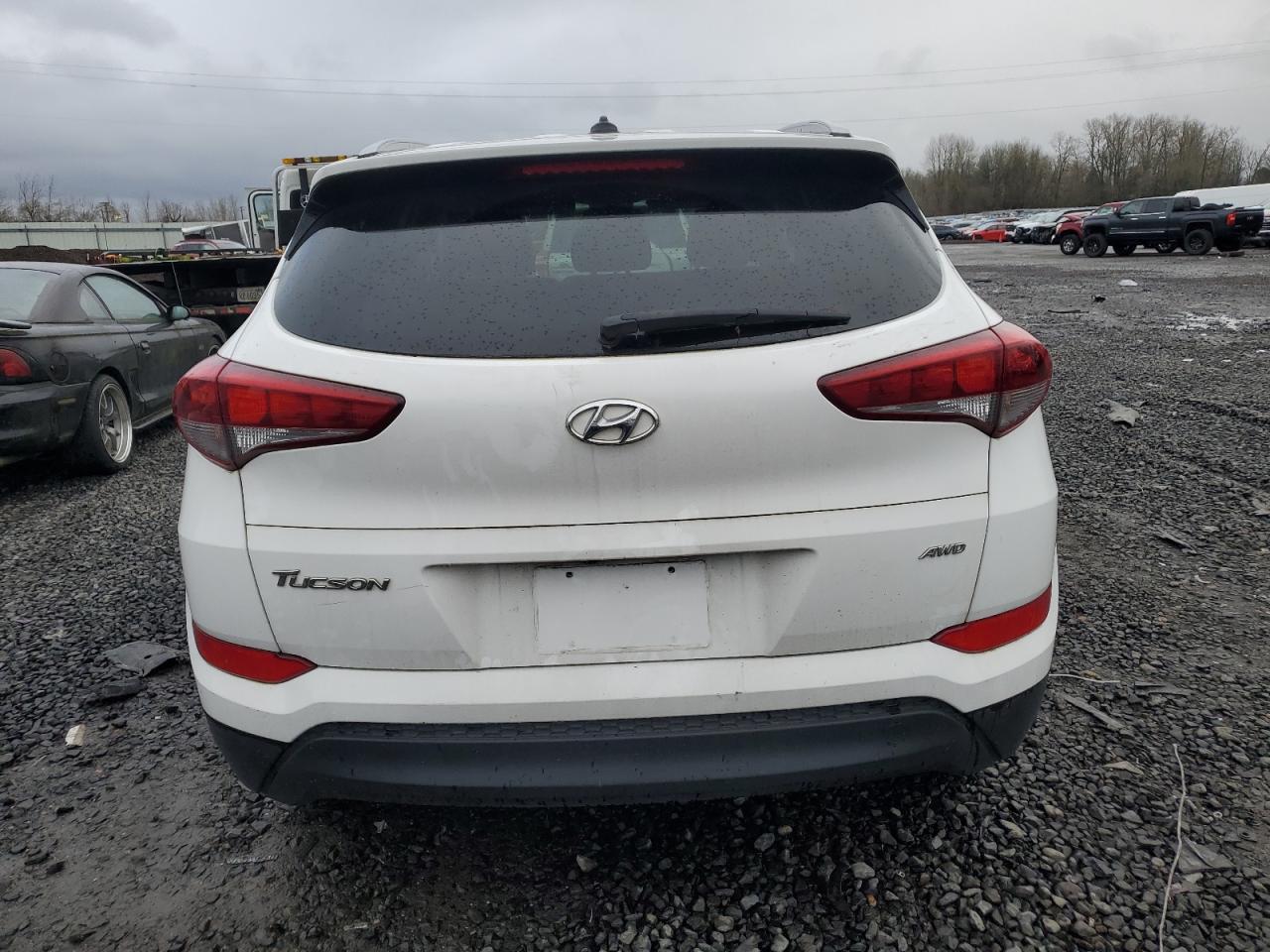 Lot #3044585201 2016 HYUNDAI TUCSON LIM