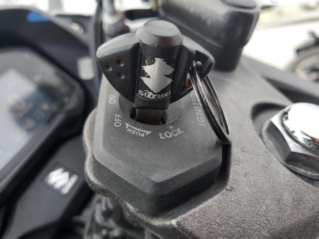 2018 SUZUKI GSX250R LC6DN11A4J1102327