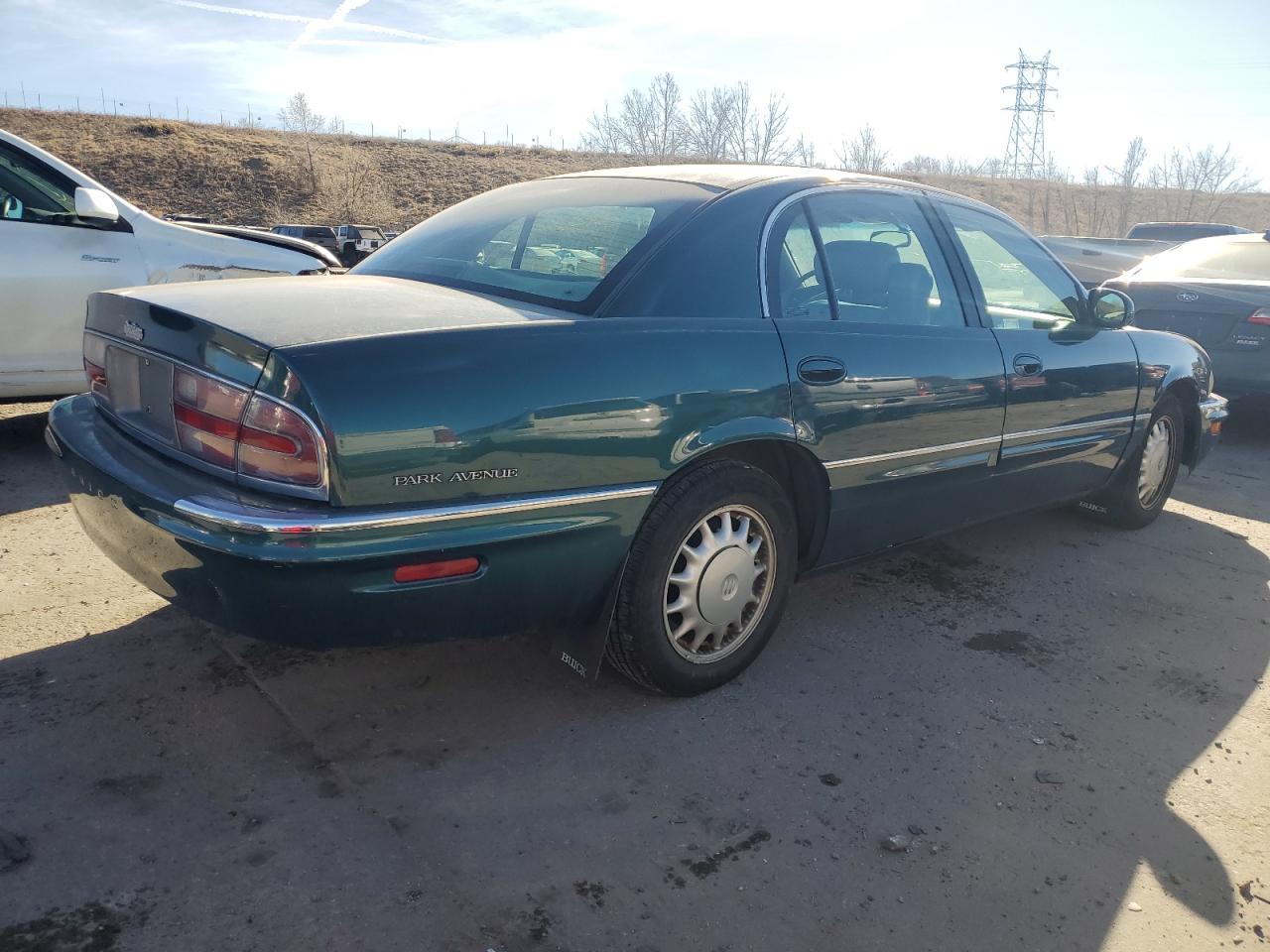 Lot #3033583112 1998 BUICK PARK AVENU