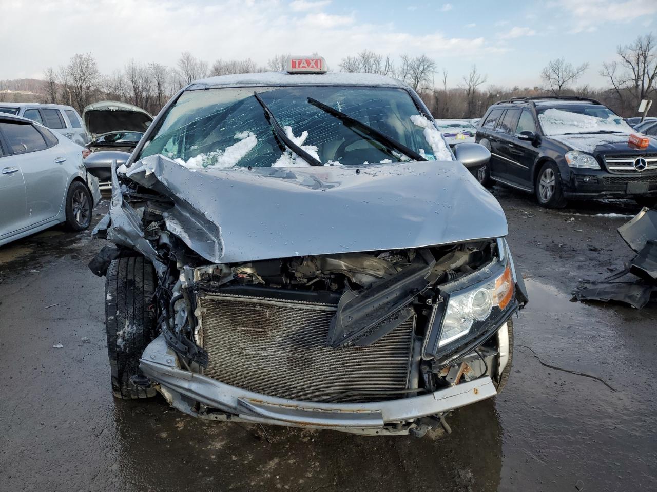 Lot #3034495741 2016 HONDA ODYSSEY SE