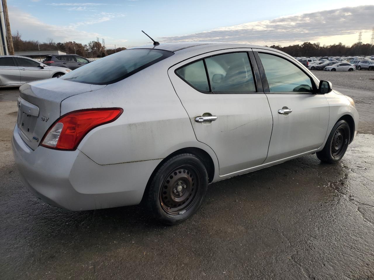 Lot #3025941970 2012 NISSAN VERSA S