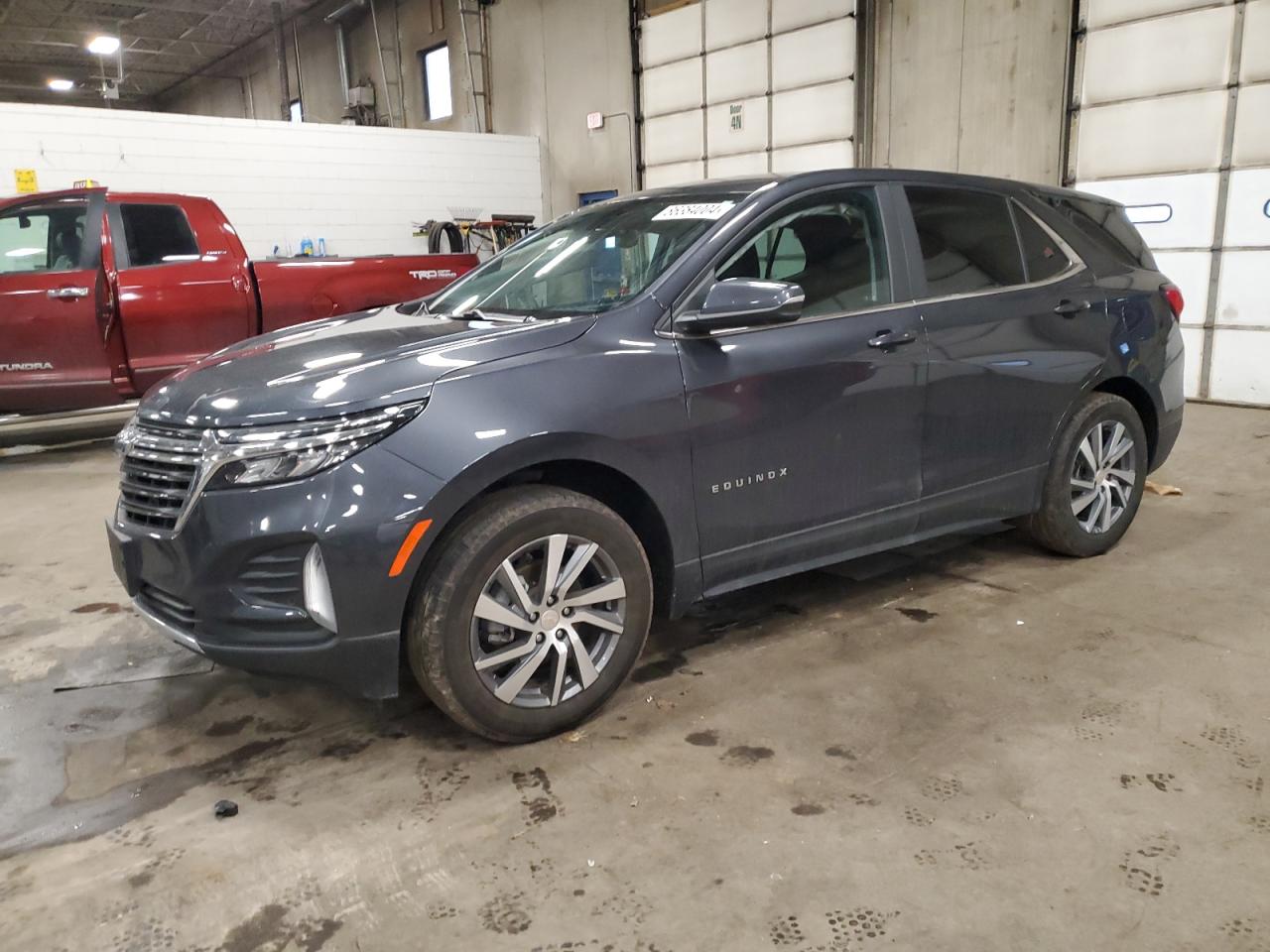  Salvage Chevrolet Equinox