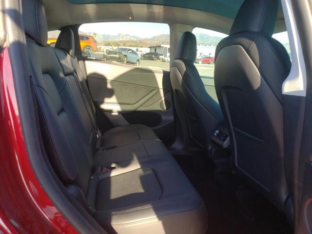 2024 TESLA MODEL Y 7SAYGDEE4RF003172
