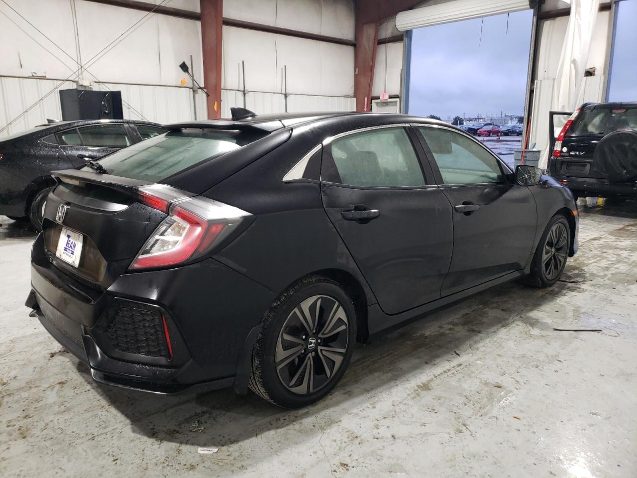 Lot #3025998972 2017 HONDA CIVIC EX