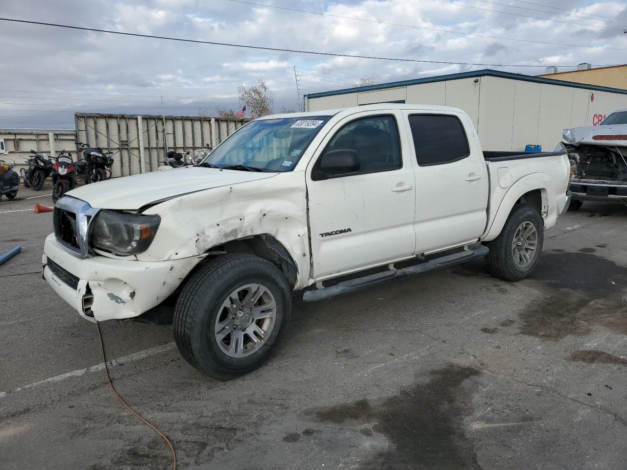  Salvage Toyota Tacoma