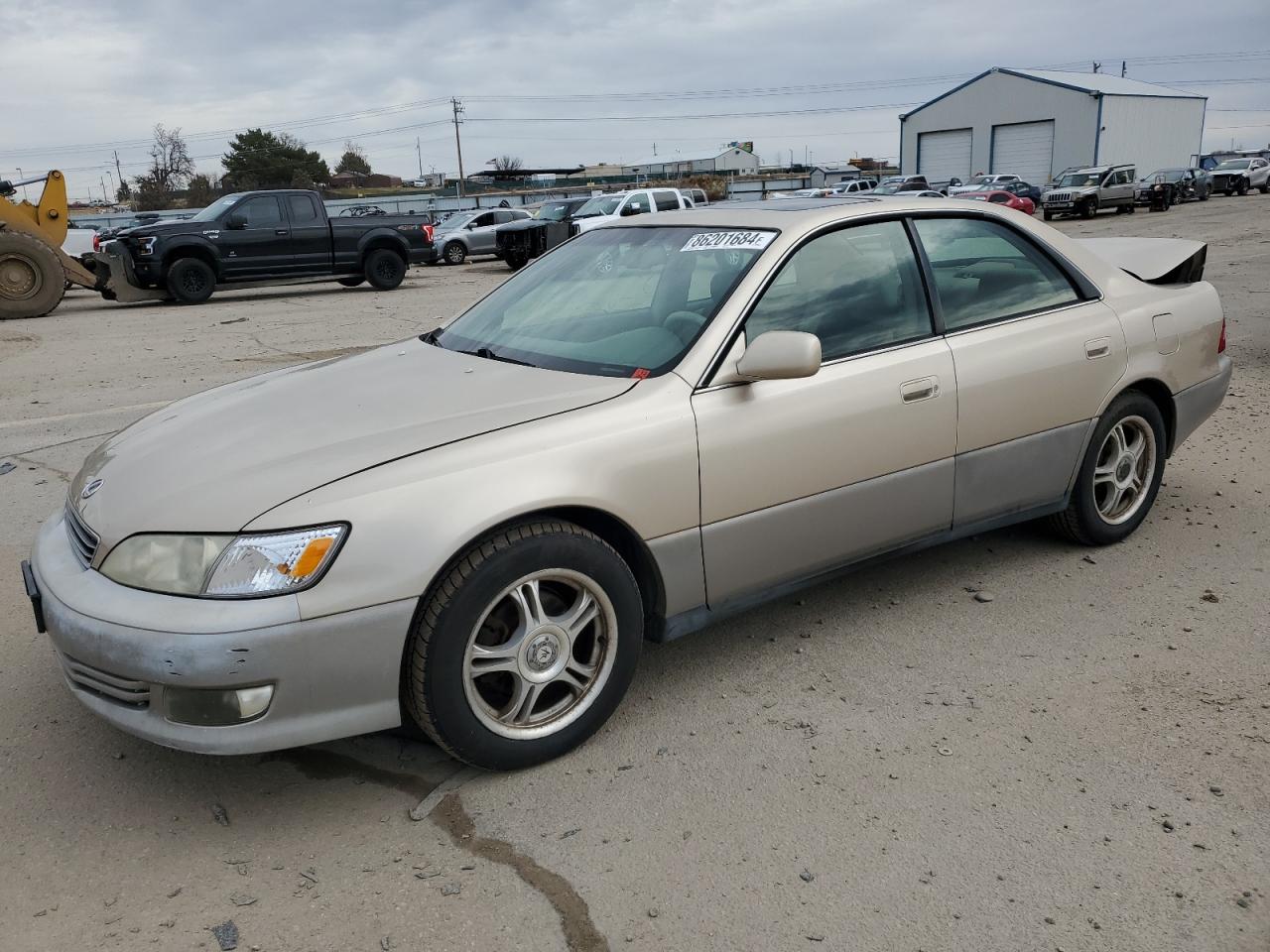 Lot #3041811430 2001 LEXUS ES 300