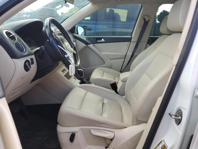 2015 VOLKSWAGEN TIGUAN S - WVGAV7AX8FW612863