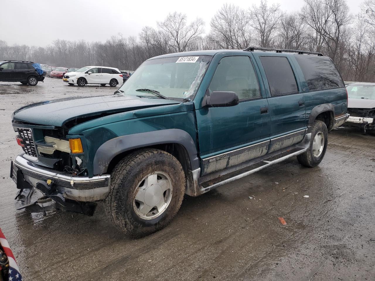 Lot #3050508119 1995 GMC SUBURBAN