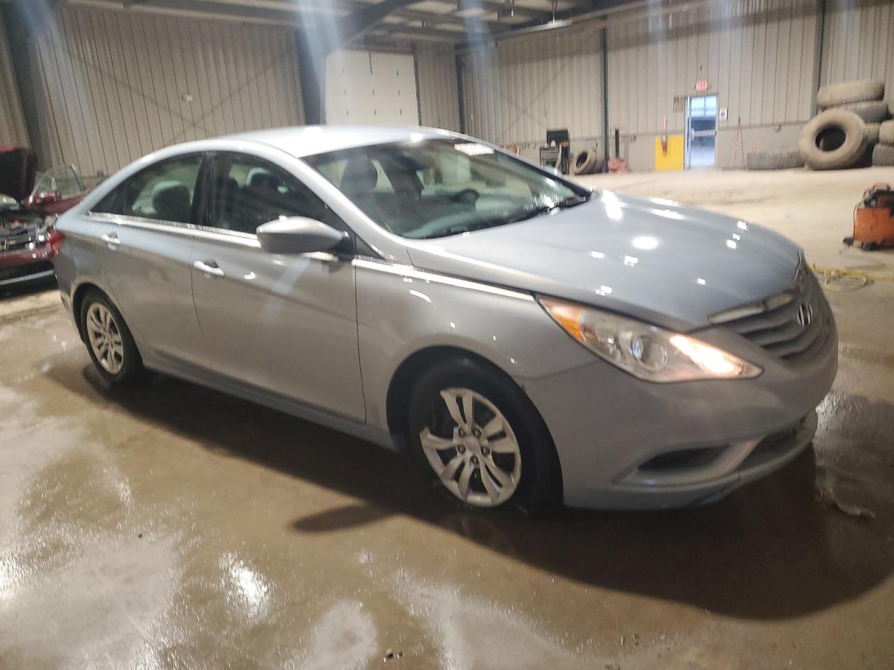 Lot #3044451753 2012 HYUNDAI SONATA GLS