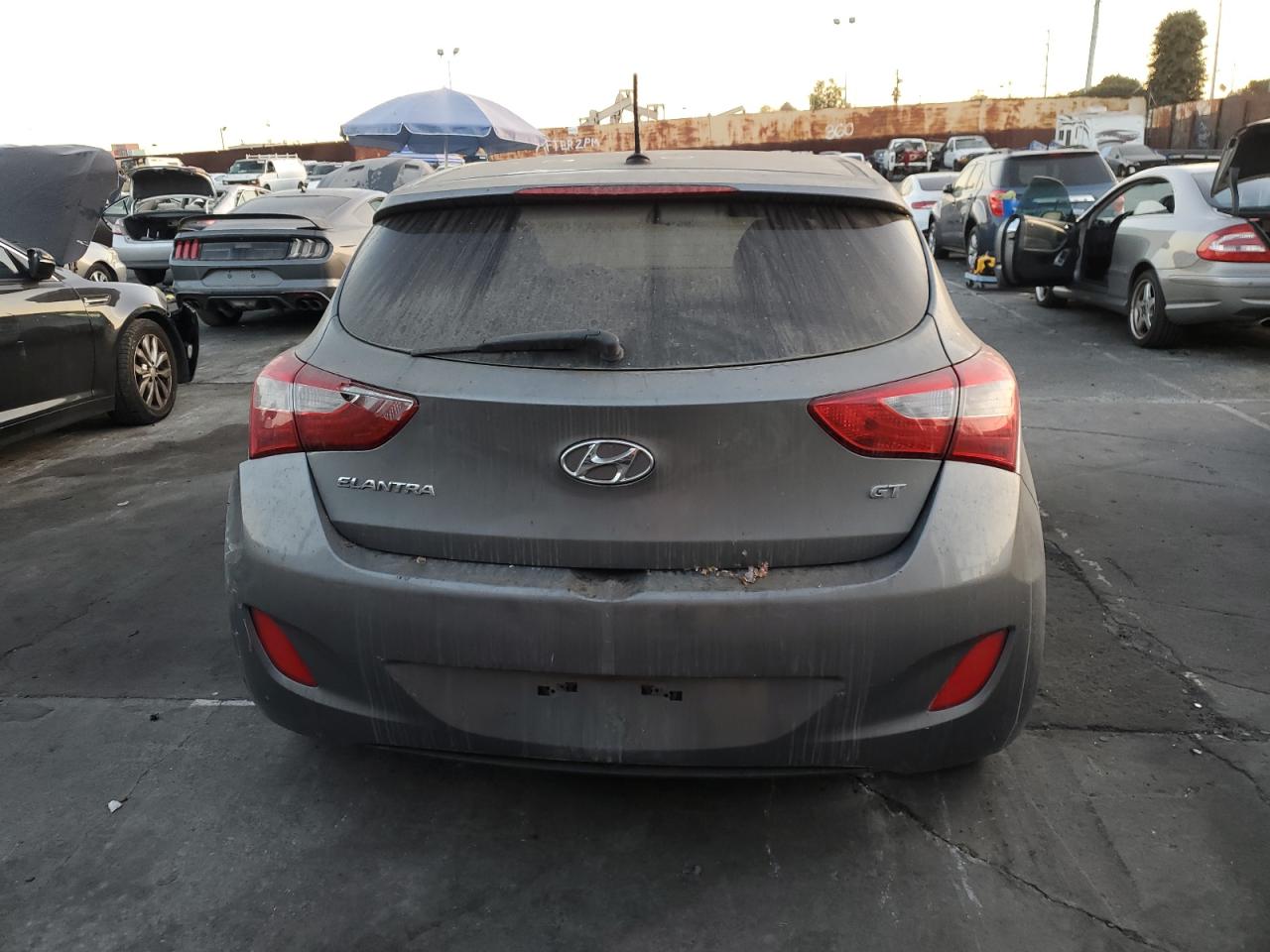 Lot #3029702099 2017 HYUNDAI ELANTRA GT