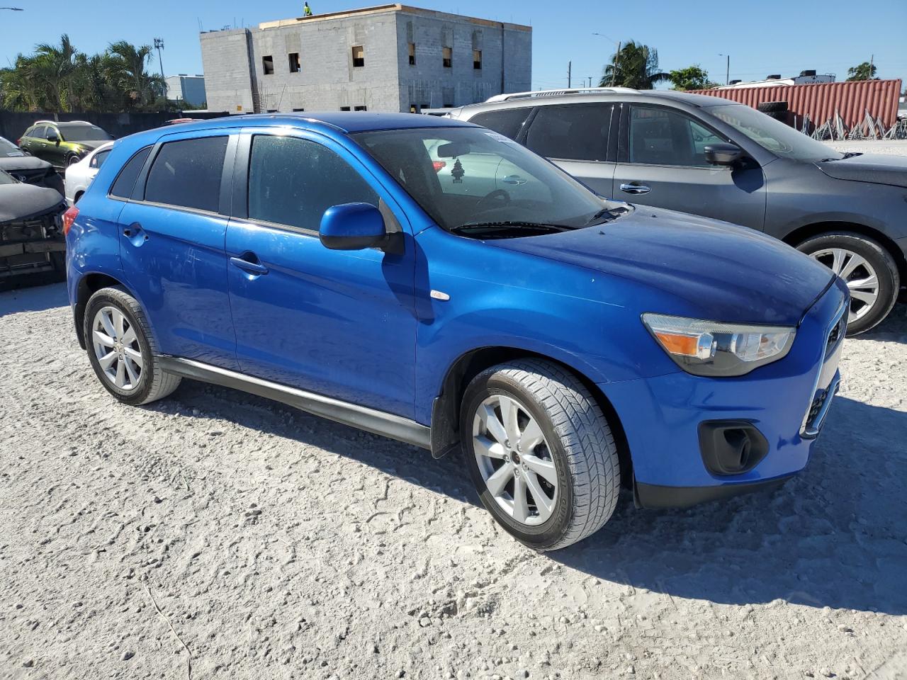 Lot #3023338349 2015 MITSUBISHI OUTLANDER