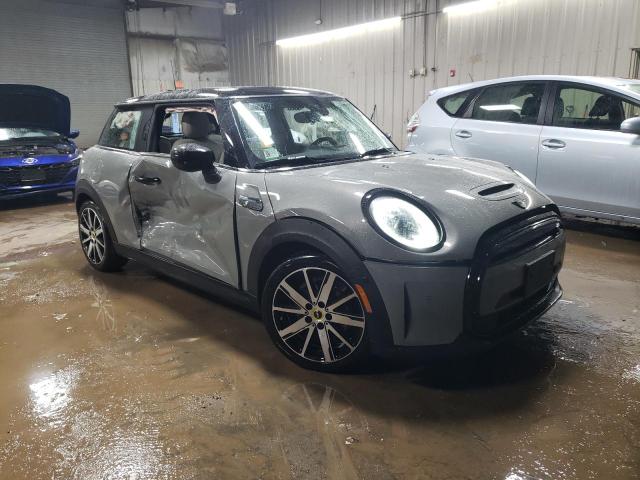 2022 MINI COOPER SE WMW13DJ05N2R52504