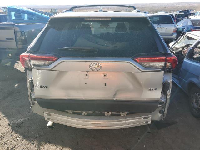 2020 TOYOTA RAV4 XLE - JTMW1RFV8LJ021255