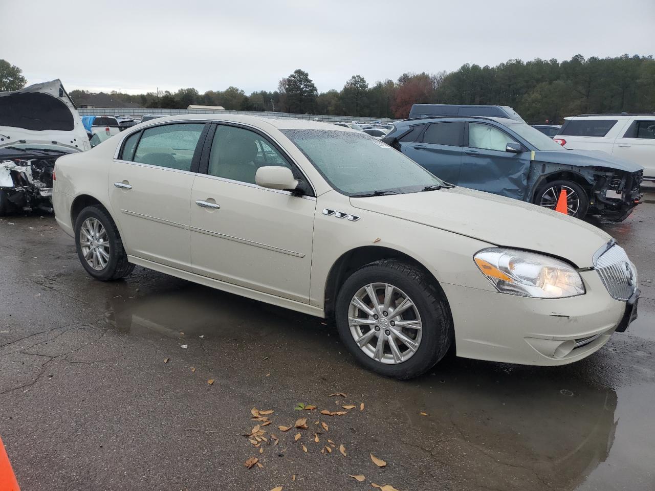 Lot #3028515913 2010 BUICK LUCERNE CX