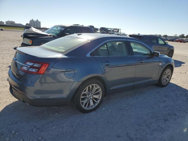 VIN 1FAHP2F89JG113578 2018 FORD ALL MODELS no.3