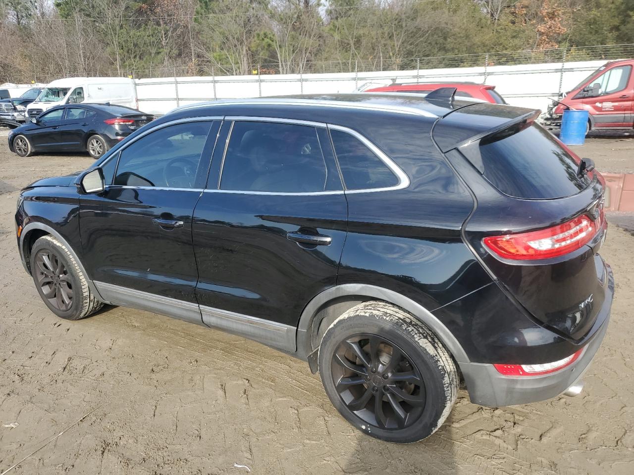 Lot #3037053736 2017 LINCOLN MKC SELECT