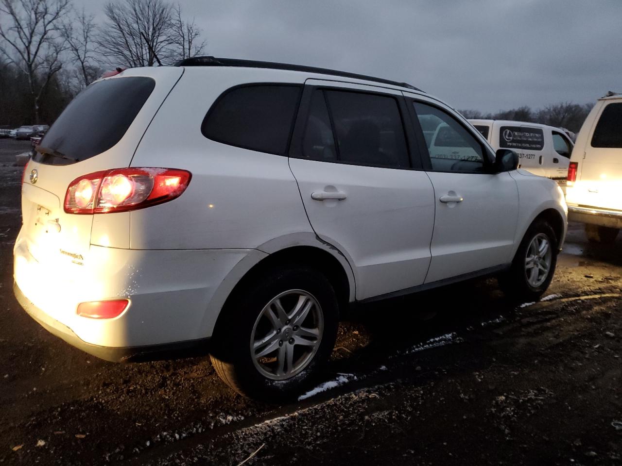 Lot #3033011004 2010 HYUNDAI SANTA FE G