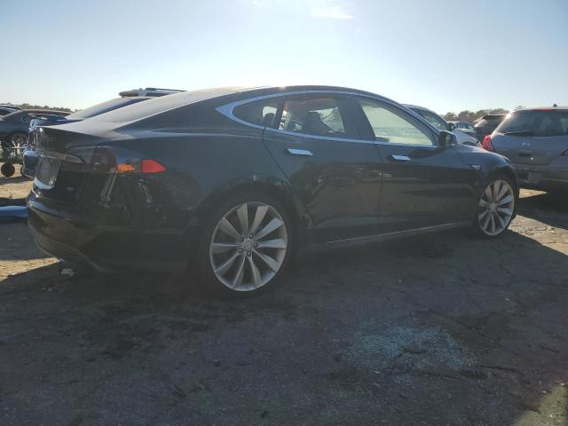 VIN 5YJSA1CN5DFP17522 2013 TESLA MODEL S no.3