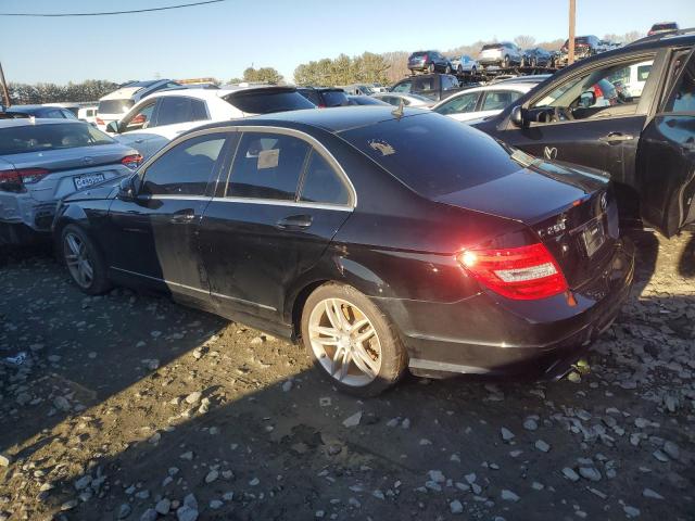 VIN WDDGF4HB6DG102478 2013 MERCEDES-BENZ C-CLASS no.2