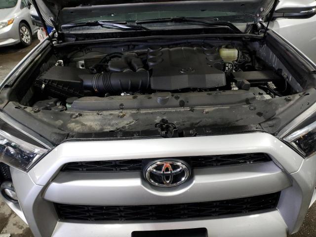 2019 TOYOTA 4RUNNER SR - JTEBU5JR1K5624303