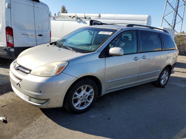 2005 TOYOTA SIENNA XLE #3029324745