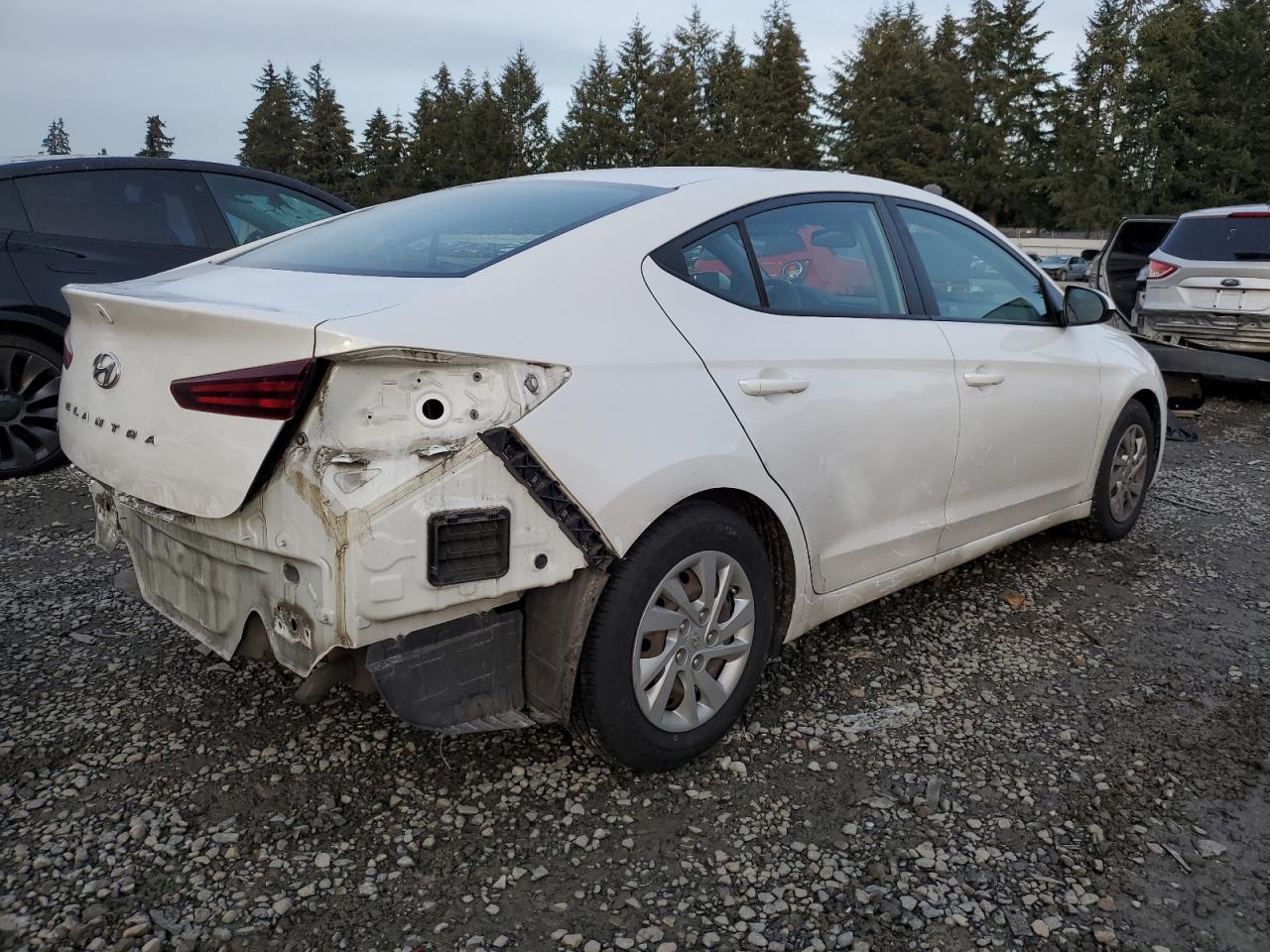 Lot #3034321087 2019 HYUNDAI ELANTRA SE