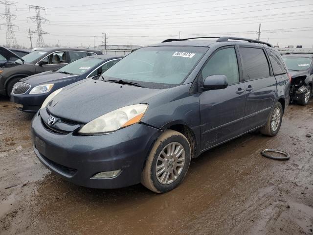 TOYOTA SIENNA XLE