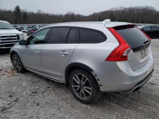 VOLVO V60 CROSS 2018 silver  gas YV440MWK4J2056026 photo #3